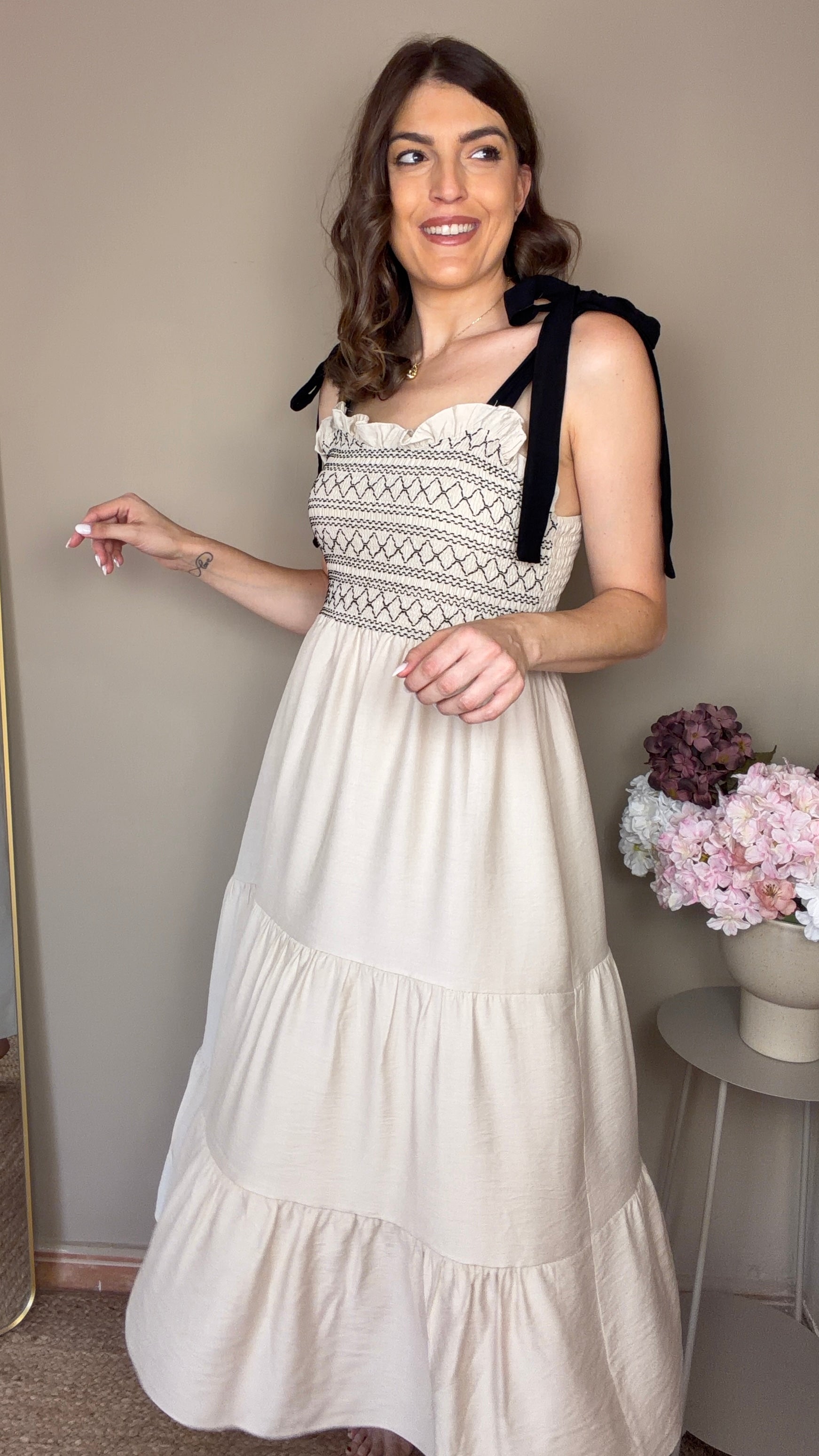 Vestido Elena beige