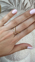 Anillo cruzado