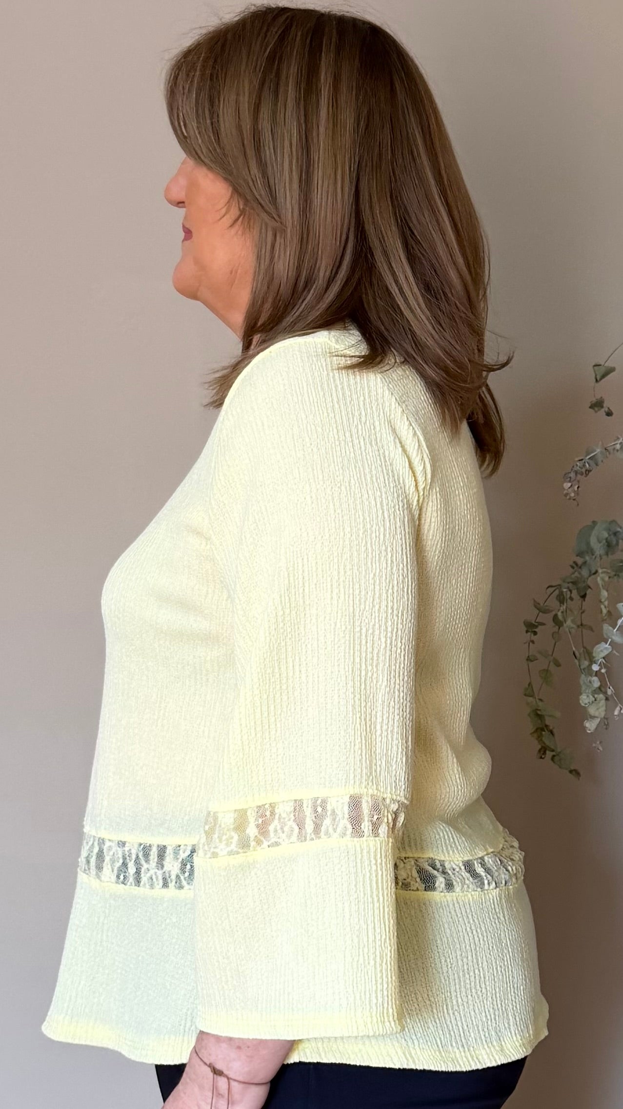 Camiseta Leticia amarilla