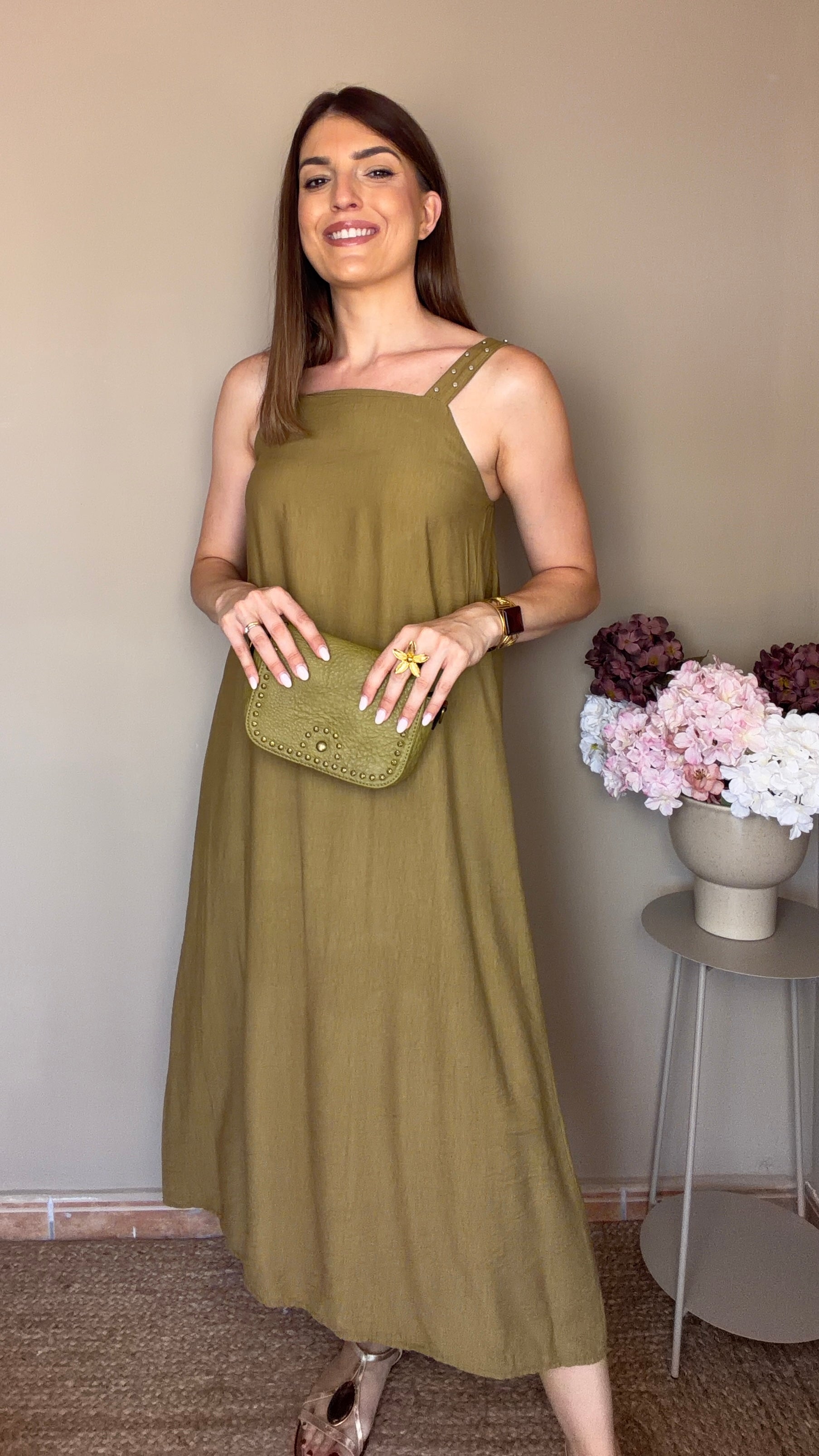 Vestido Tachuela kaki