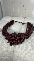 Collar nudo granate