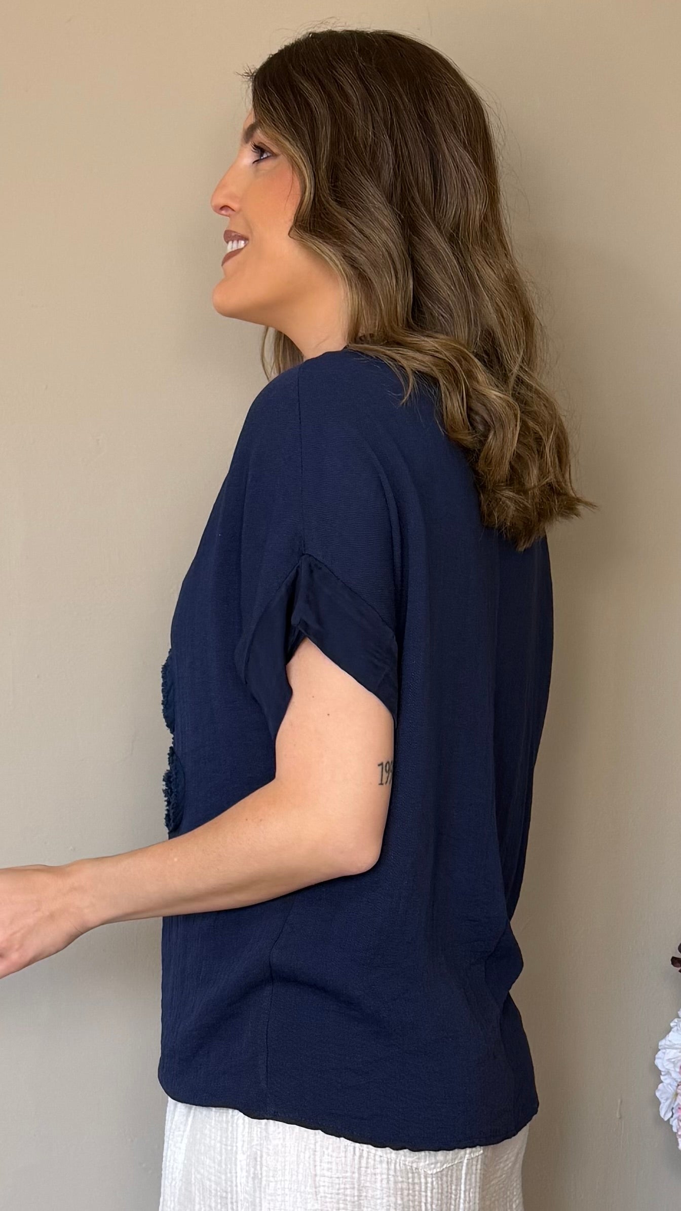 Camiseta Flor azul marino