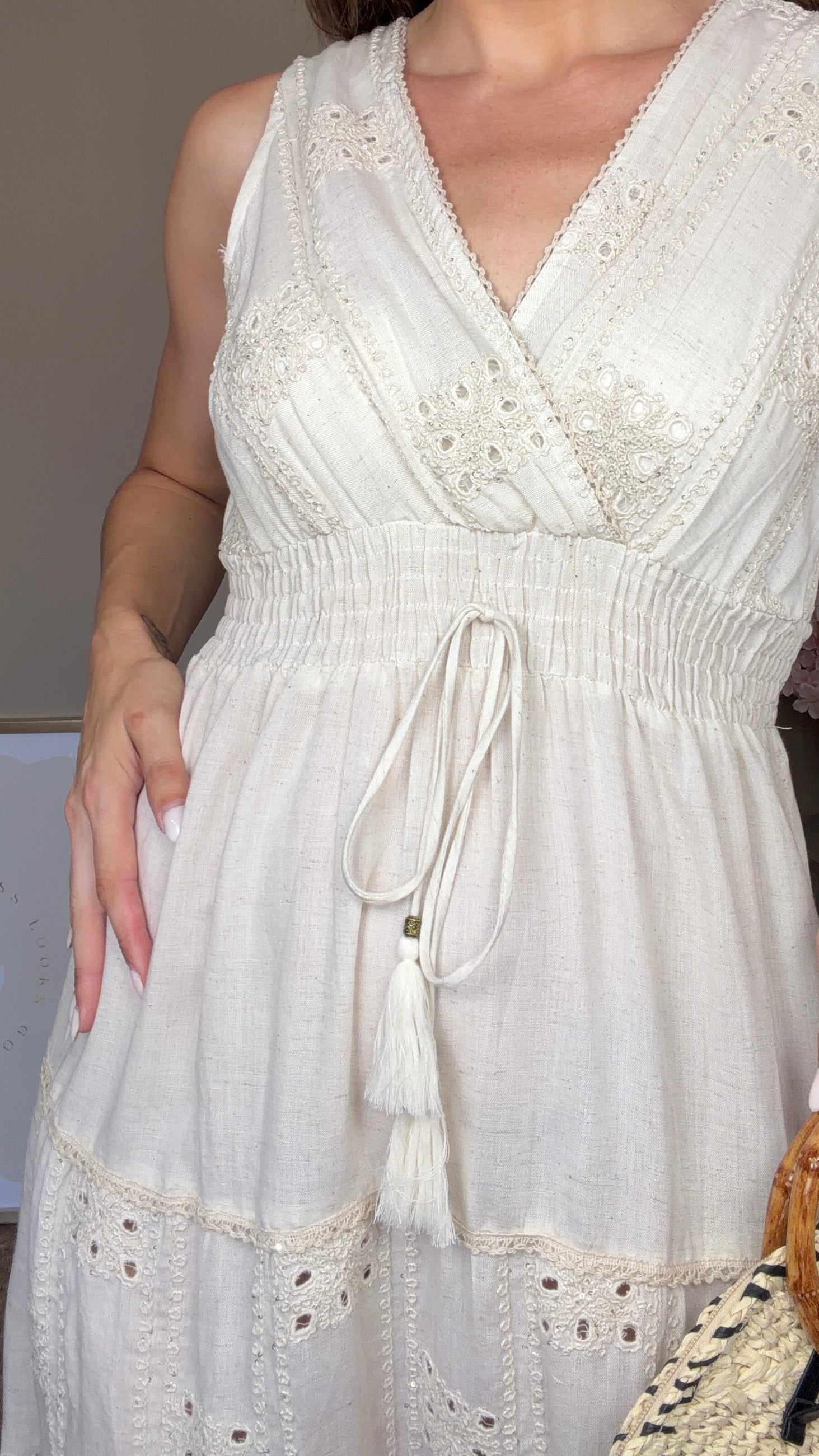 Vestido Piscis beige