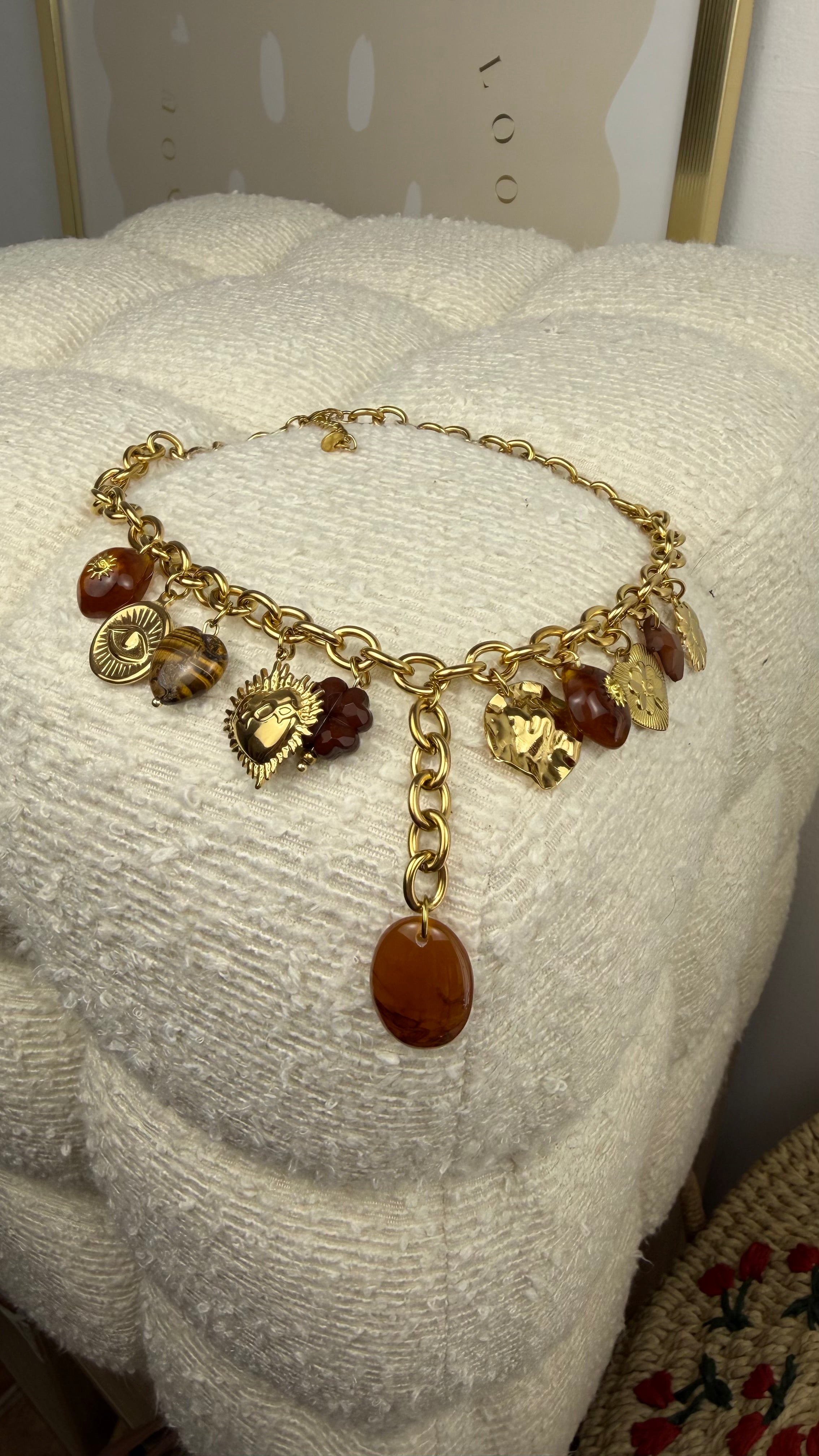 Collar piedras